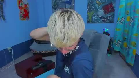 .... online show from December 2025 07:34:02 PM