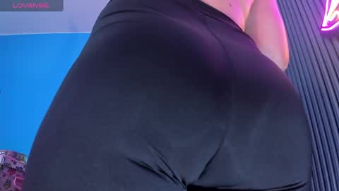 Snapshot of patty_jenkinss chatting on December 2024 02:20:02 AM Hi Pvt open Moans from lovense tell me Fav 113366 Especial level 33 online show from December 2024 02:20:02 AM