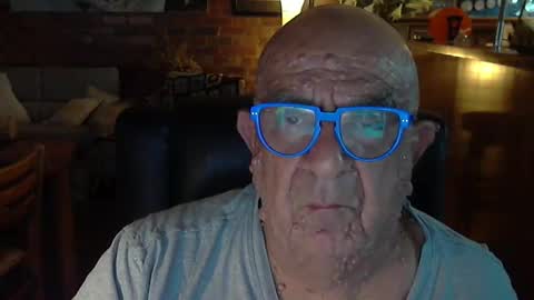 Snapshot of patvac chatting on December 2024 02:42:02 PM patvac online show from December 2024 02:42:02 PM