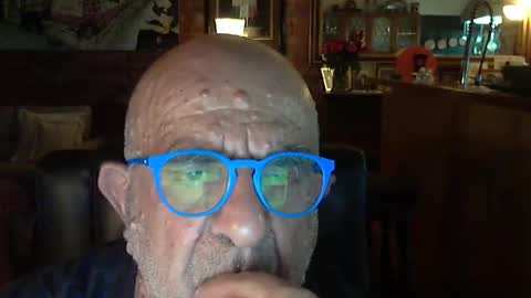 Snapshot of patvac chatting on March 2025 01:28:01 PM patvac online show from March 2025 01:28:01 PM