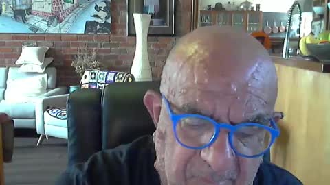 Snapshot of patvac chatting on March 2025 11:38:02 PM patvac online show from March 2025 11:38:02 PM