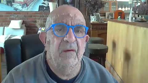 Snapshot of patvac chatting on September 2025 01:40:01 AM patvac online show from September 2025 01:40:01 AM