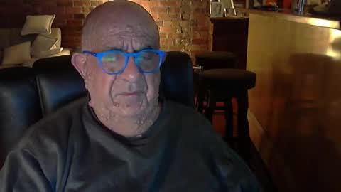 Snapshot of patvac chatting on September 2025 03:39:02 PM patvac online show from September 2025 03:39:02 PM