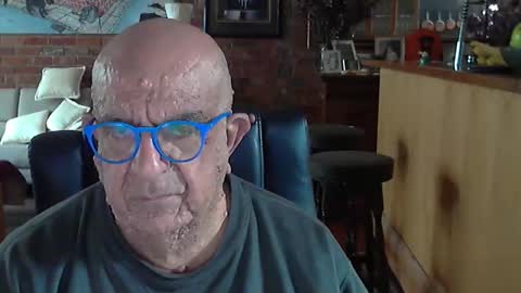 Snapshot of patvac chatting on October 2025 12:07:01 AM patvac online show from October 2025 12:07:01 AM