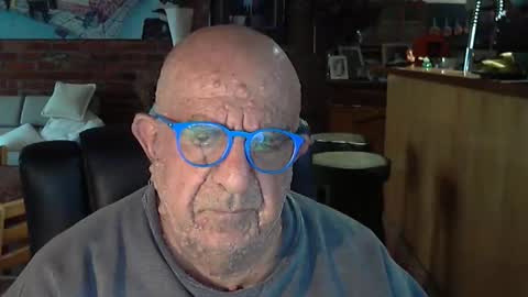 Snapshot of patvac chatting on October 2025 08:29:01 PM patvac online show from October 2025 08:29:01 PM