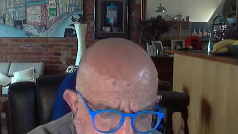 Snapshot of patvac chatting on October 2025 01:06:02 AM patvac online show from October 2025 01:06:02 AM