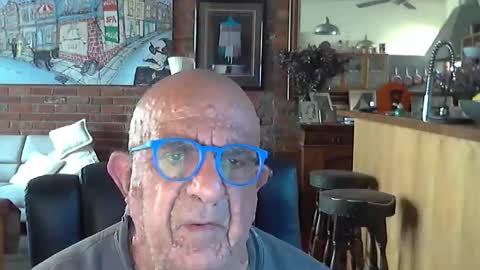 Snapshot of patvac chatting on November 2025 10:21:02 PM patvac online show from November 2025 10:21:02 PM