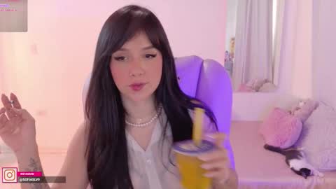 Sofa online show from October 2025 09:35:02 PM