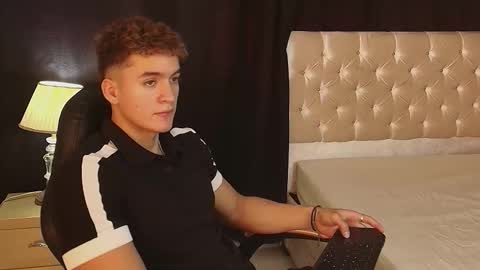 Snapshot of paul_george212 chatting on February 2026 03:05:02 PM Paull George online show from February 2026 03:05:02 PM