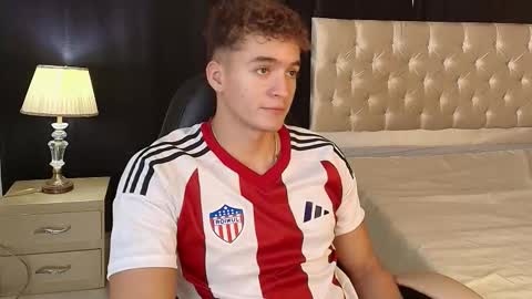 Snapshot of paul_george212 chatting on February 2026 04:25:02 PM Paull George online show from February 2026 04:25:02 PM