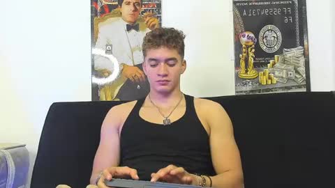 Paull George online show from May 2026 12:35:02 PM