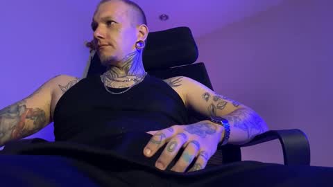 Paul online show from December 2025 12:05:02 AM