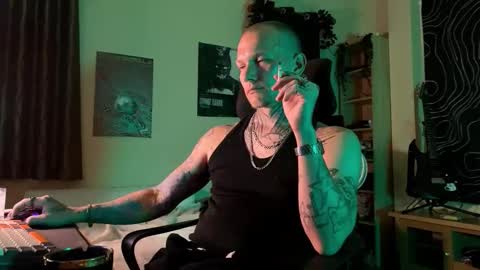 Snapshot of paul_razor chatting on February 2026 04:14:02 PM Paul online show from February 2026 04:14:02 PM