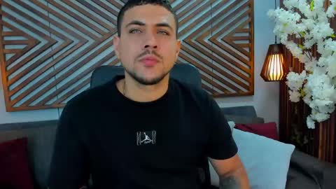 Paul Rivera online show from May 2026 08:14:02 PM