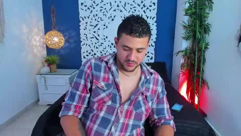 Paul Rivera online show from May 2026 09:01:01 PM