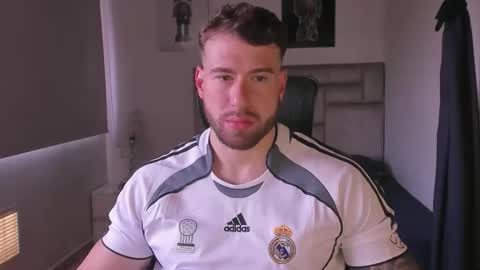 PAUL ROGER online show from March 2026 04:54:02 PM