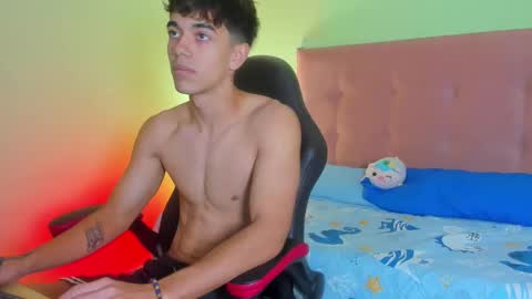 paul_sexycock online show from January 2025 04:41:01 PM