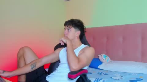 paul_sexycock online show from January 2025 12:27:01 PM