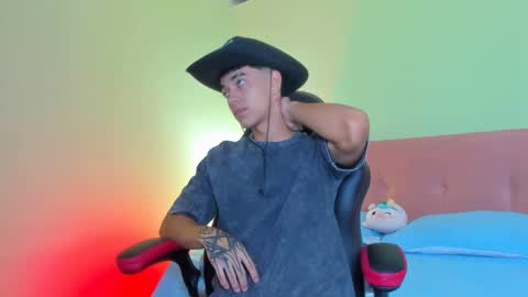 paul_sexycock online show from February 2025 12:17:02 PM