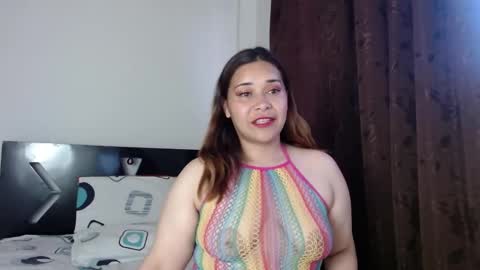Snapshot of paula_anderson chatting on September 2025 10:54:02 PM PAULA online show from September 2025 10:54:02 PM