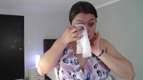 PAULA online show from December 2024 12:05:01 PM