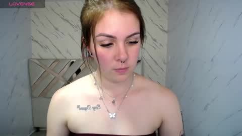 Paula online show from December 2024 06:55:01 PM