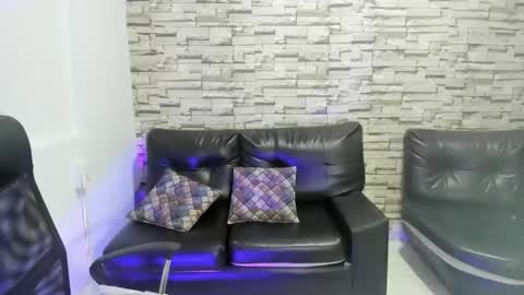 paula ross online show from March 2026 01:44:02 AM