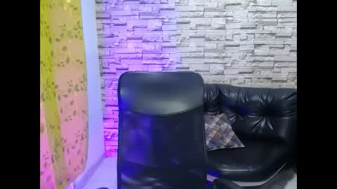 paula ross online show from May 2026 01:03:01 AM