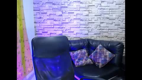 paula ross online show from June 2026 12:15:02 AM