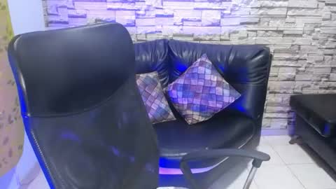 paula ross online show from June 2026 12:24:01 AM