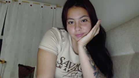 Snapshot of paula_torrez chatting on April 2026 02:37:02 AM paula_torrez online show from April 2026 02:37:02 AM