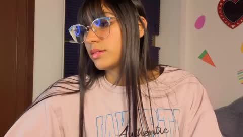 Paula  online show from April 2026 05:21:02 AM