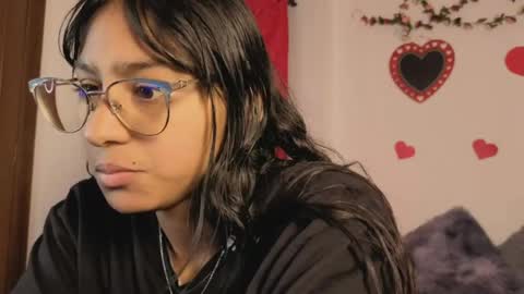 Paula  online show from May 2026 05:26:02 AM