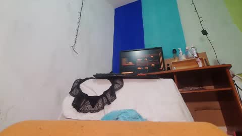 Snapshot of paulavaltina21 chatting on December 2024 03:18:02 AM PAULA VALENTINA online show from December 2024 03:18:02 AM