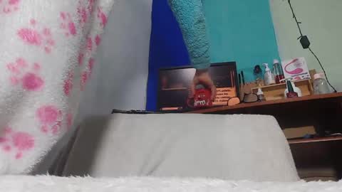 Snapshot of paulavaltina21 chatting on January 2025 04:00:02 AM PAULA VALENTINA online show from January 2025 04:00:02 AM