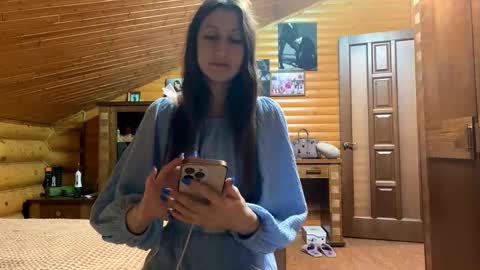 Ashley Cooper online show from September 2025 04:51:02 PM