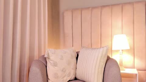 Snapshot of paulina_monrroy_ chatting on November 2025 12:05:02 AM paylina monroy online show from November 2025 12:05:02 AM