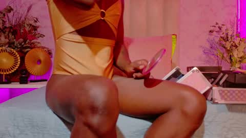 Paulina  online show from October 2025 12:14:02 PM