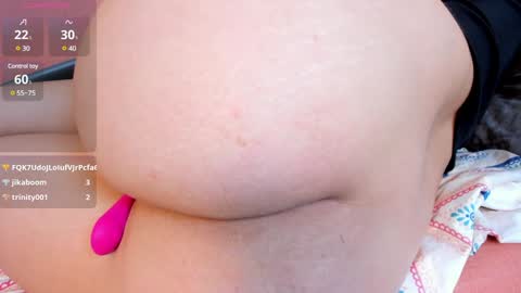 Paulina  online show from December 2024 04:32:02 PM