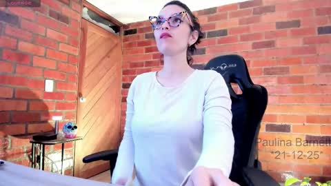 Paulina online show from December 2025 09:05:02 AM