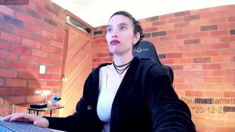 Paulina online show from December 2025 08:56:02 AM