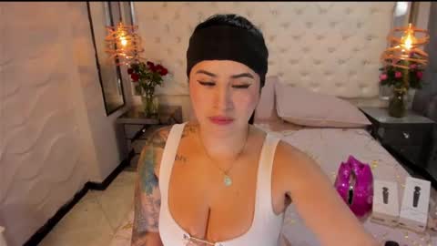 paulinabelen21 online show from February 2025 09:50:02 AM