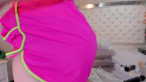 paulinabelen21 online show from February 2025 07:01:02 AM