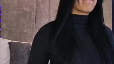 Paulina online show from December 2025 11:04:02 AM