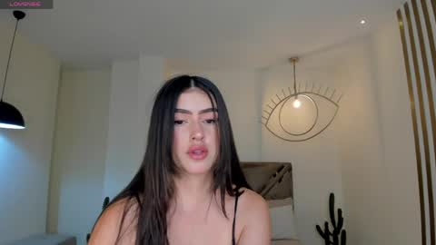 Paulina Santos  online show from April 2026 07:38:02 PM