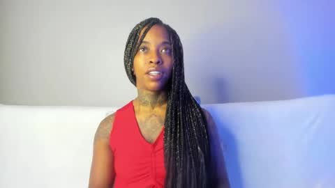 Pauline online show from September 2025 02:00:02 AM