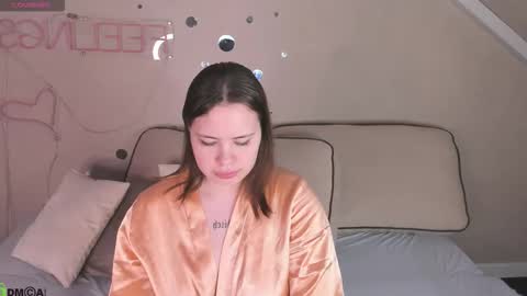 Snapshot of pauline_moore chatting on October 2025 01:08:02 AM Erica online show from October 2025 01:08:02 AM