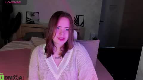 Snapshot of pauline_moore chatting on October 2025 01:13:02 AM Erica online show from October 2025 01:13:02 AM