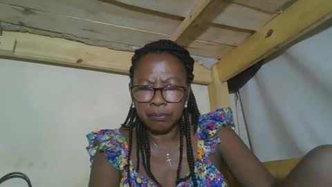 pauline online show from February 2026 06:56:02 PM