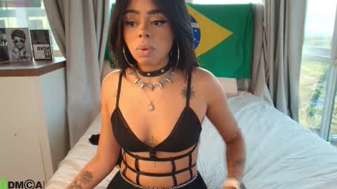 Snapshot of paulinne_clark chatting on March 2026 07:43:02 PM paulinne_clark online show from March 2026 07:43:02 PM